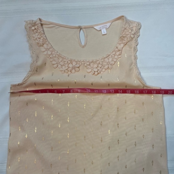 Tank Top Lauren Conrad Floral Crochet Lace Trim Metallic Gold‎ Print Sz L EUC - Picture 9 of 13
